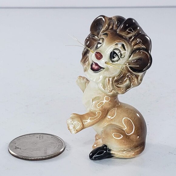 Vintage Lion Male With Whiskers Miniature Figurine Wild Animal *Repaired* - Picture 6 of 9